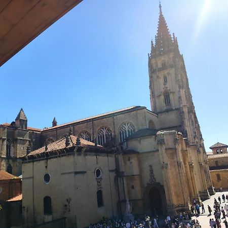 Alojamiento Oviedo 2 Con Parking Eksteriør bilde